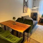 Appartement Elegant Design With Pool, Sauna, And Private Parking *