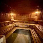 Elegant Design With Pool, Sauna, And Private Parking * Laax
