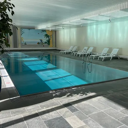 Elegant Design With Pool, Sauna, And Private Parking 아파트 *