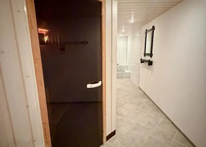 Elegant Design With Pool, Sauna, And Private Parking Лакс