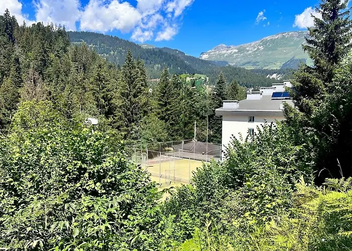 Elegant Design With Pool, Sauna, And Private Parking Лакс