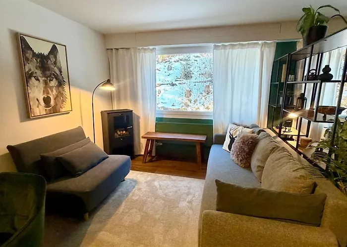 Elegant Design With Pool, Sauna, And Private Parking Laax